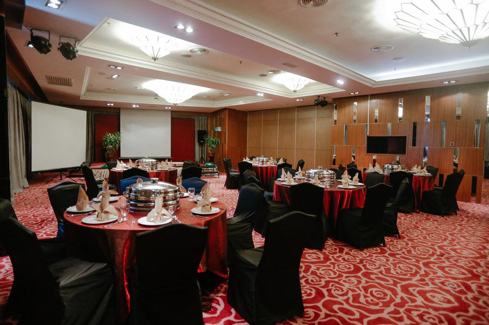 Hotel Granada Johor Bahru Buitenkant foto