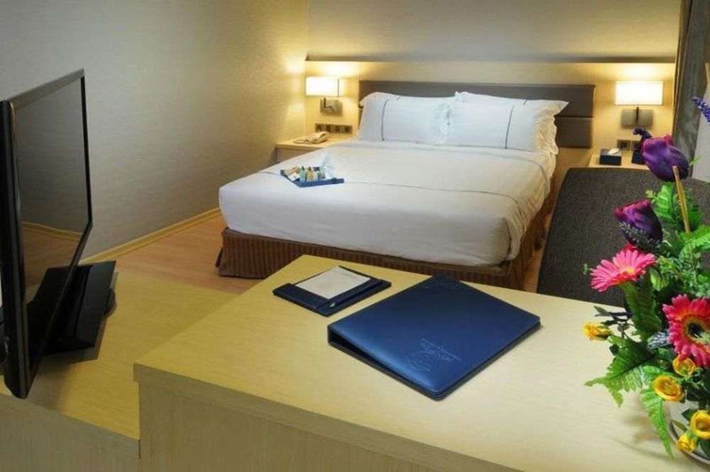 Hotel Granada Johor Bahru Buitenkant foto
